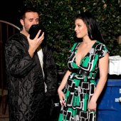 Marilyn takes pity on the homeless Keiran