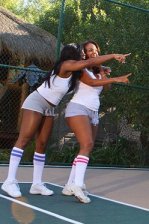 Sinnamon and her buddy Jada make fun of Johnny